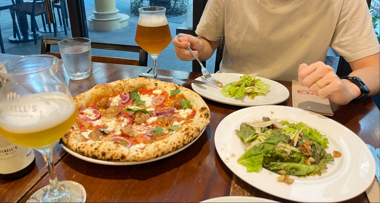 Gino's Brick Oven Pizza Restaurant in Serendra Piazza - Photo 1